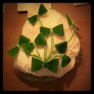 Hutzler’s Baltimore Vintage green headpiece
